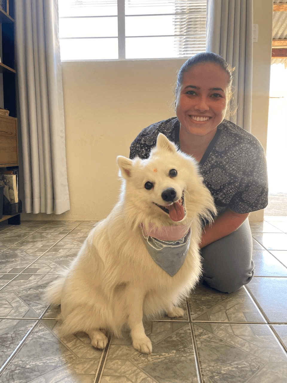 Larissa com pets — foto 2